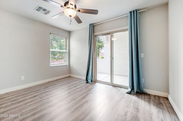 7755 W PALM Lane, Phoenix, AZ 85035