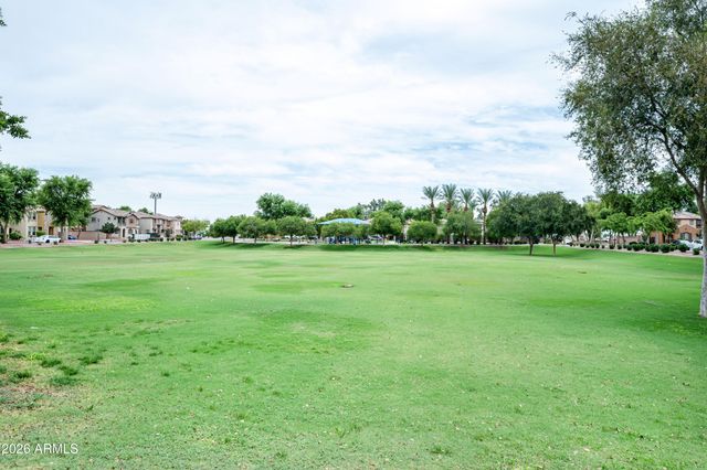 7755 W PALM Lane, Phoenix, AZ 85035