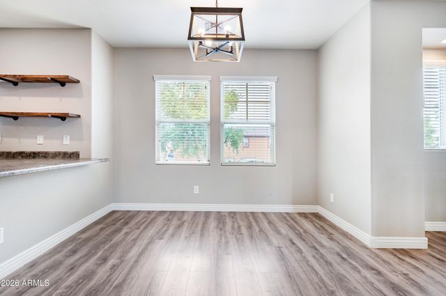 7755 W PALM Lane, Phoenix, AZ 85035