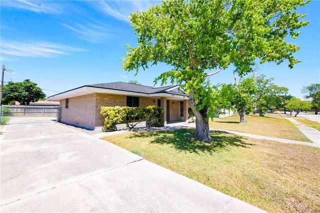 3606 San Blas Dr, Corpus Christi, TX 78415