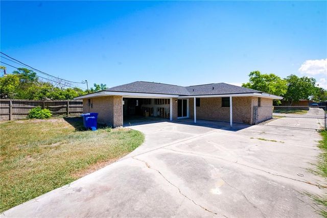 3606 San Blas Dr, Corpus Christi, TX 78415