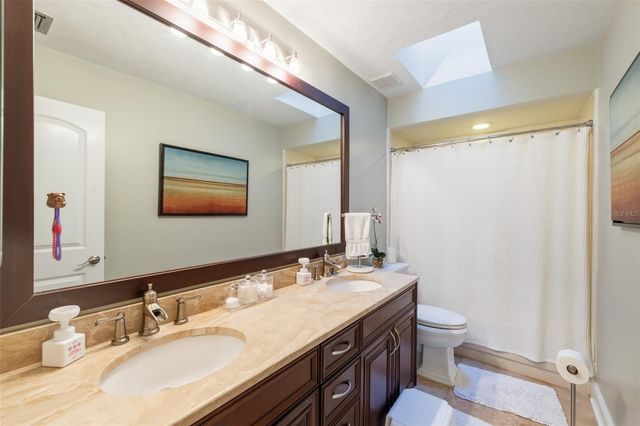 2334 NW 15TH PLACE, Gainesville, FL 32605