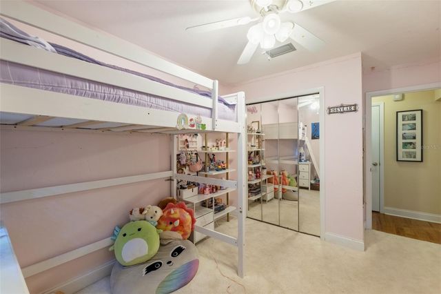 2334 NW 15TH PLACE, Gainesville, FL 32605