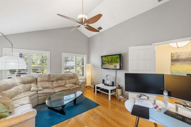 2334 NW 15TH PLACE, Gainesville, FL 32605