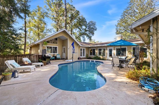 2334 NW 15TH PLACE, Gainesville, FL 32605