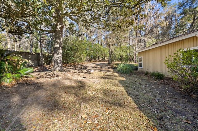 2334 NW 15TH PLACE, Gainesville, FL 32605