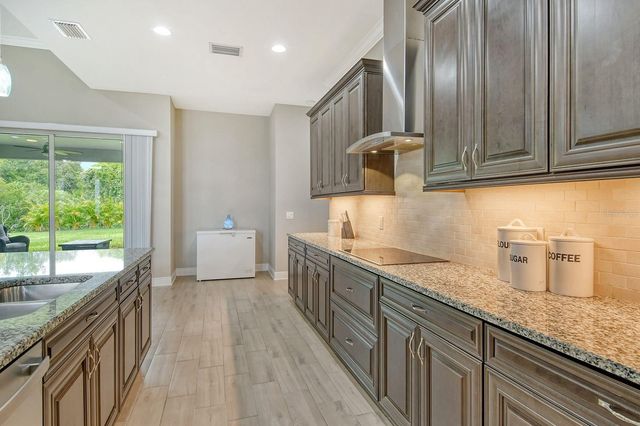 19815 BRIDGETOWN LOOP, Venice, FL 34293