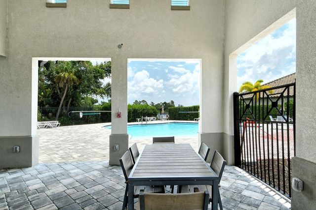 19815 BRIDGETOWN LOOP, Venice, FL 34293