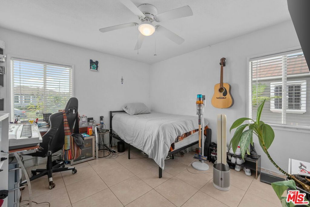 Image 6 of property listing at 3311 W 115th Street, Inglewood, CA 90303