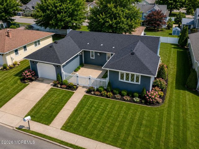 281 Harrington Drive N, Toms River, NJ 08757