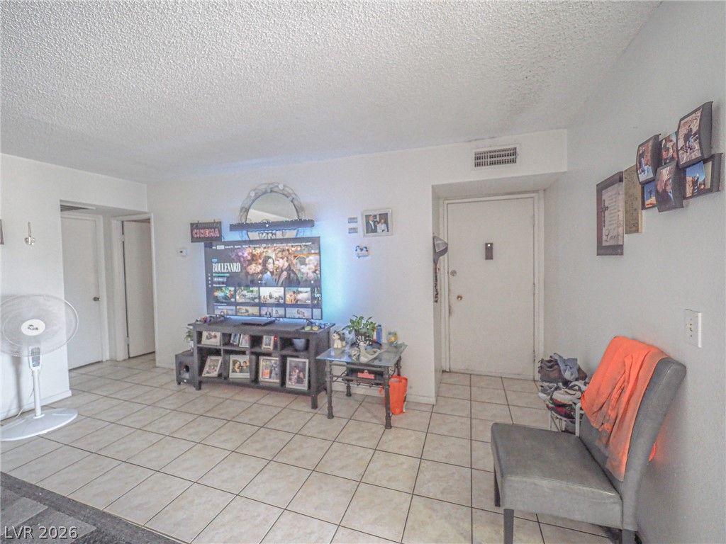 Image 12 of property listing at 1370 Vegas Valley Drive 44, Las Vegas, NV 89169