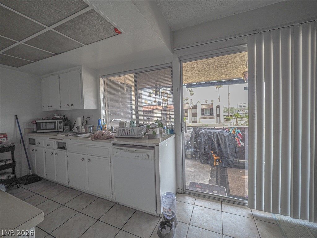 Image 19 of property listing at 1370 Vegas Valley Drive 44, Las Vegas, NV 89169