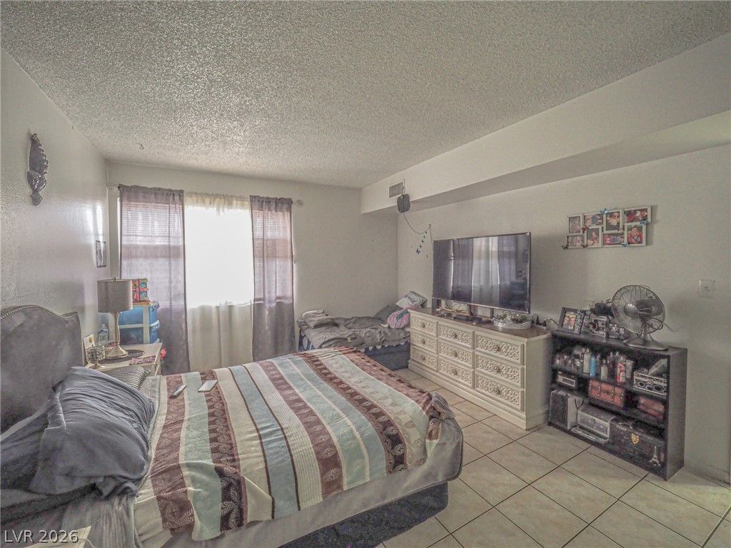 Image 34 of property listing at 1370 Vegas Valley Drive 44, Las Vegas, NV 89169