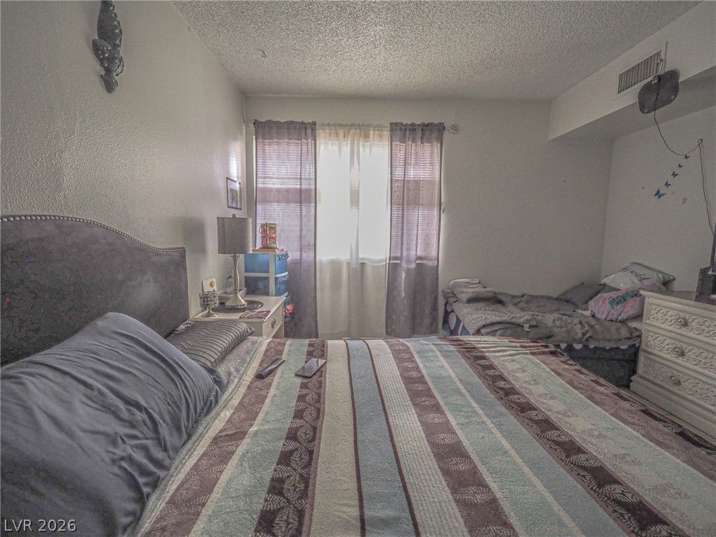 Image 36 of property listing at 1370 Vegas Valley Drive 44, Las Vegas, NV 89169