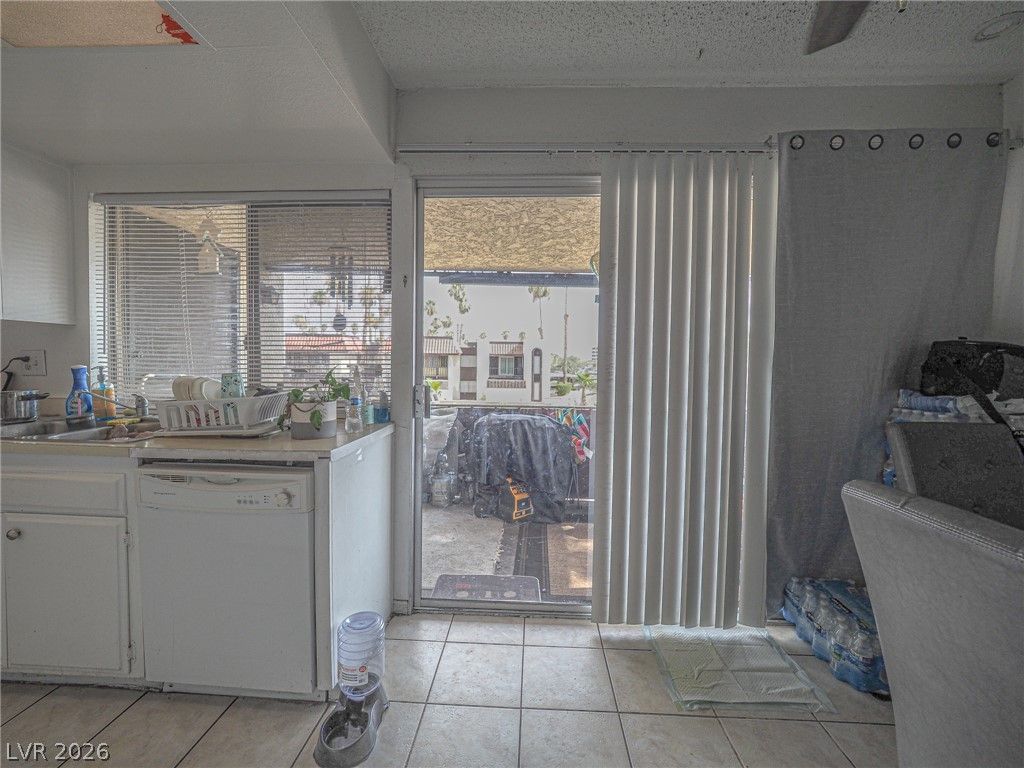 Image 60 of property listing at 1370 Vegas Valley Drive 44, Las Vegas, NV 89169