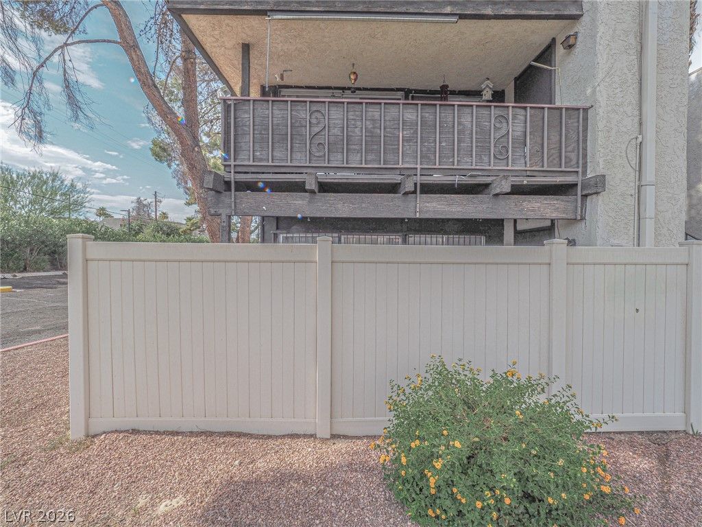 Image 64 of property listing at 1370 Vegas Valley Drive 44, Las Vegas, NV 89169