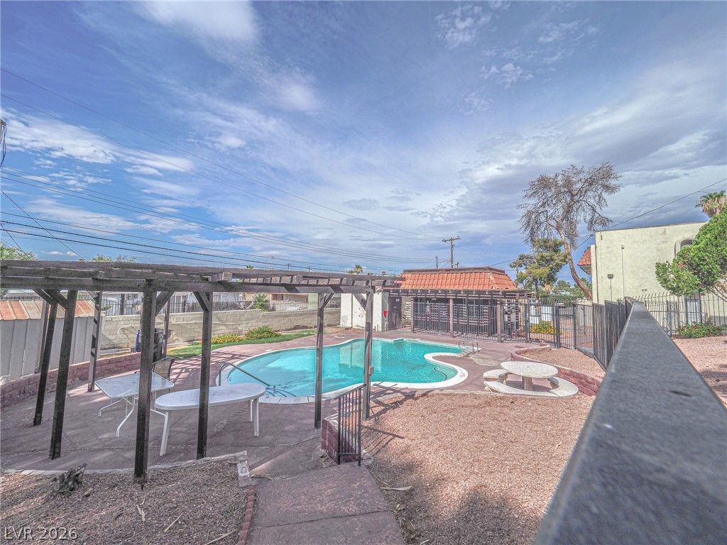 Image 80 of property listing at 1370 Vegas Valley Drive 44, Las Vegas, NV 89169