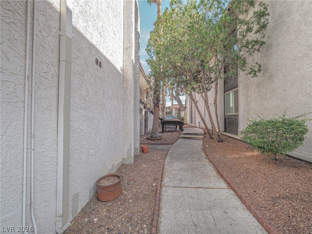 Image 83 of property listing at 1370 Vegas Valley Drive 44, Las Vegas, NV 89169