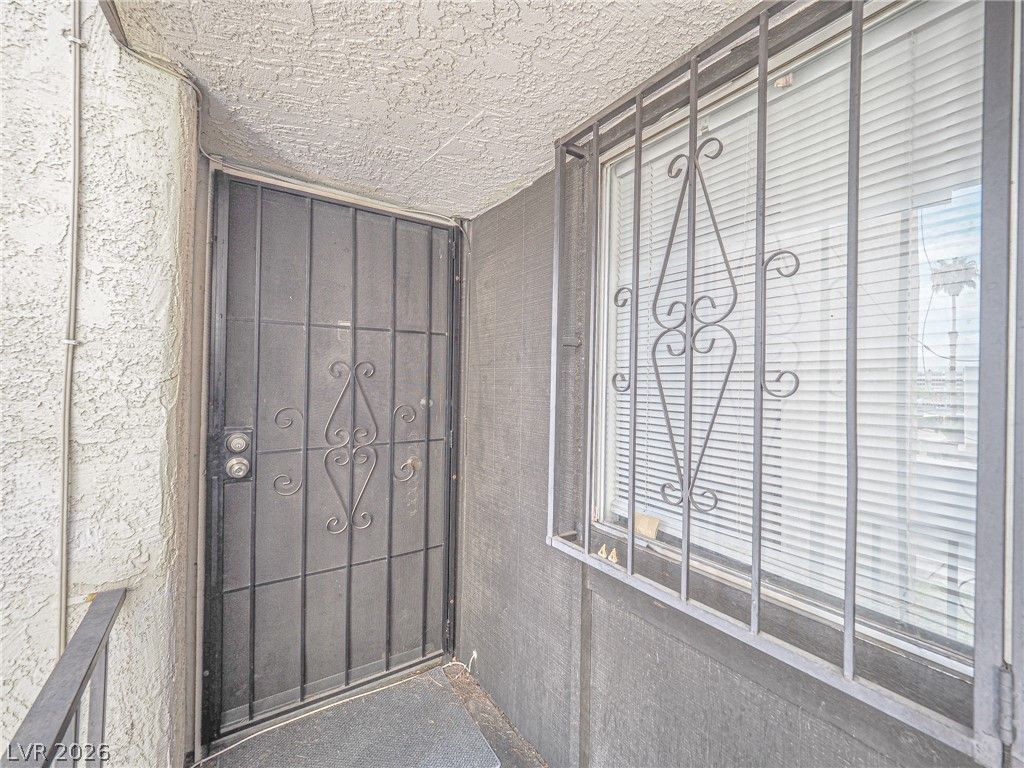 Image 9 of property listing at 1370 Vegas Valley Drive 44, Las Vegas, NV 89169