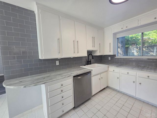 243 Euclid St, Pensacola, FL 32503