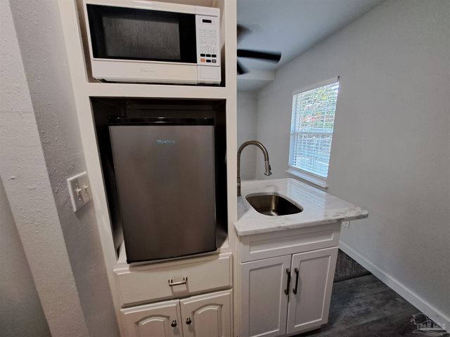243 Euclid St, Pensacola, FL 32503