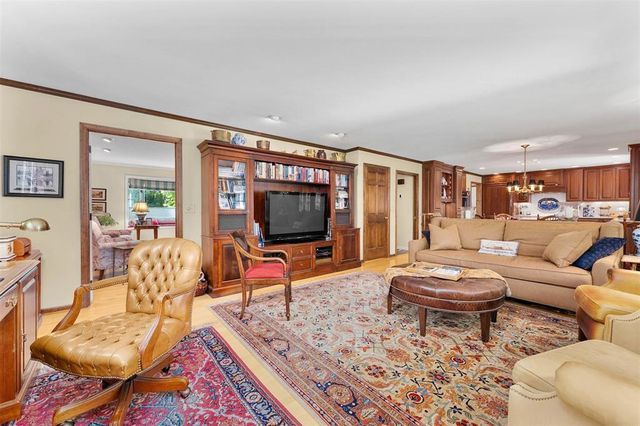 1418 White Pine Drive, Eau Claire, WI 54701