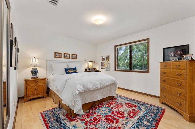 1418 White Pine Drive, Eau Claire, WI 54701