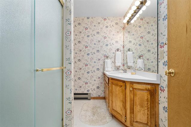 1418 White Pine Drive, Eau Claire, WI 54701