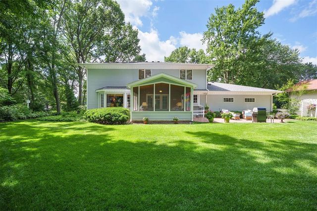 1418 White Pine Drive, Eau Claire, WI 54701