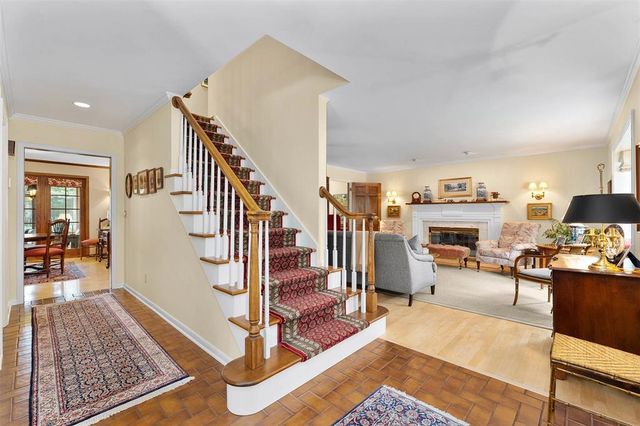 1418 White Pine Drive, Eau Claire, WI 54701