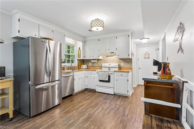 109 Nevada CIR, Williamsburg, VA 23188