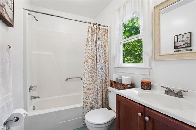 109 Nevada CIR, Williamsburg, VA 23188