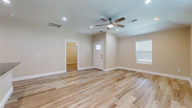 719 W Texas Street, Denison, TX 75020
