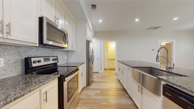719 W Texas Street, Denison, TX 75020