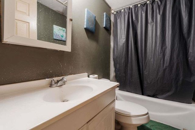 5408 Waterwood Drive, Gainesville, GA 30506