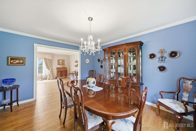 7 candle Lane, East Brunswick, NJ 08816