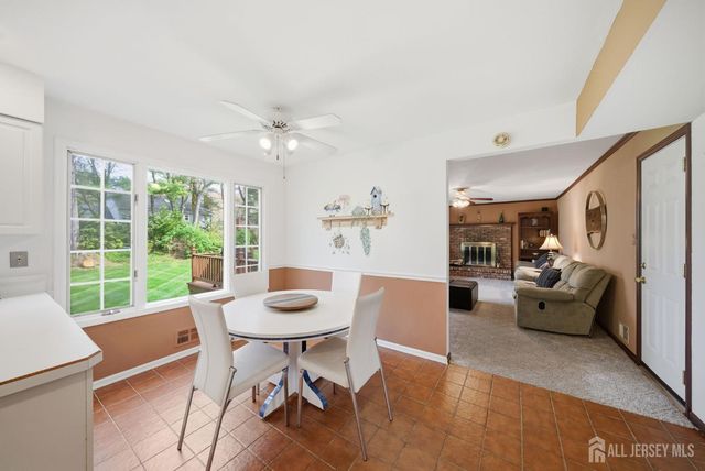 7 candle Lane, East Brunswick, NJ 08816