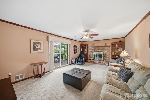 7 candle Lane, East Brunswick, NJ 08816