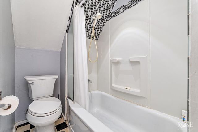 521 W Highland Boulevard, San Angelo, TX 76903