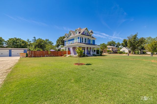 521 W Highland Boulevard, San Angelo, TX 76903