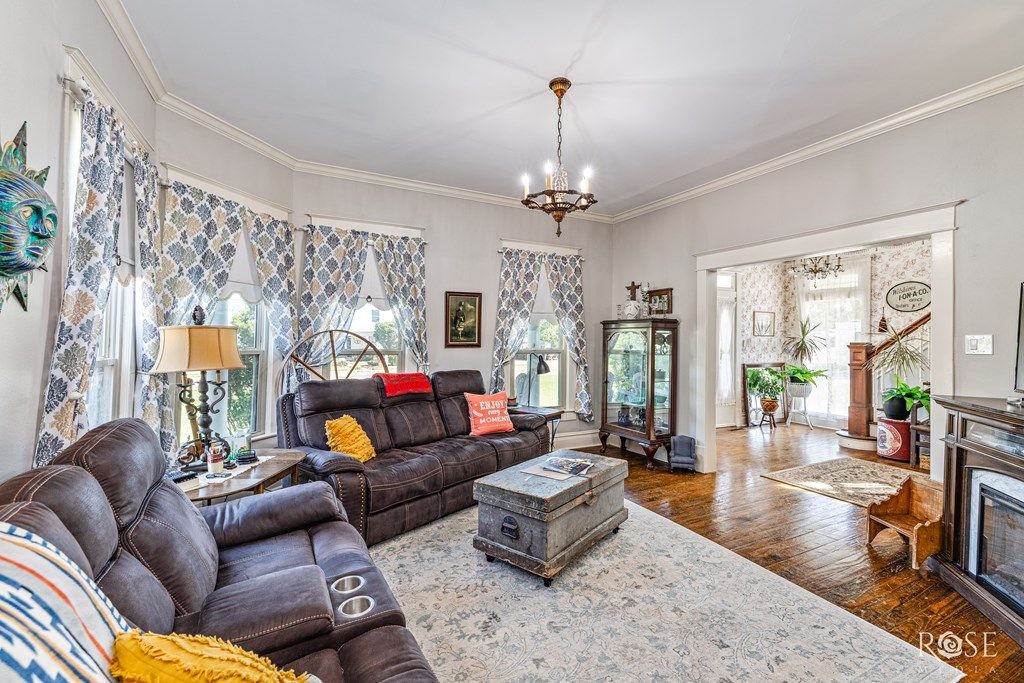 Image 12 of property listing at 521 W Highland Blvd, San Angelo, TX 76903