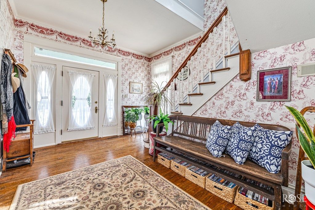 Image 9 of property listing at 521 W Highland Blvd, San Angelo, TX 76903