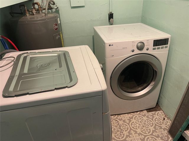 1967 ALBANY DRIVE, Clearwater, FL 33763
