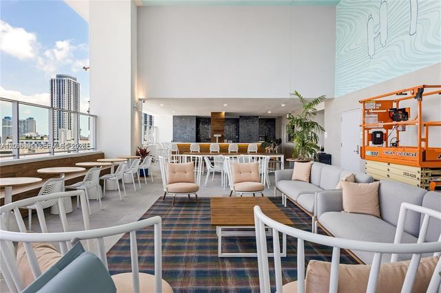 227 NE 2nd Street 2806, Miami, FL 33132