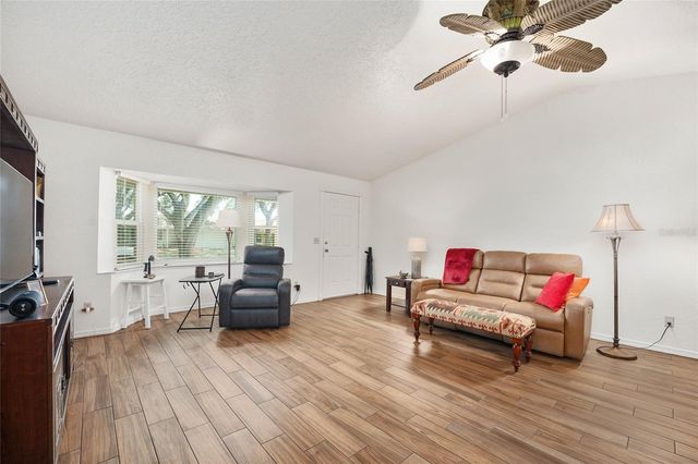 8560 SW 90TH STREET E, Ocala, FL 34481