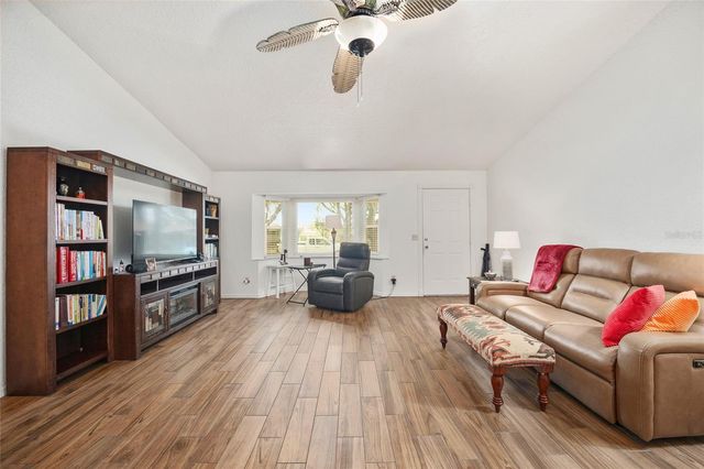 8560 SW 90TH STREET E, Ocala, FL 34481
