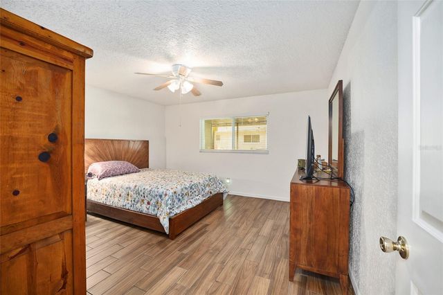 8560 SW 90TH STREET E, Ocala, FL 34481