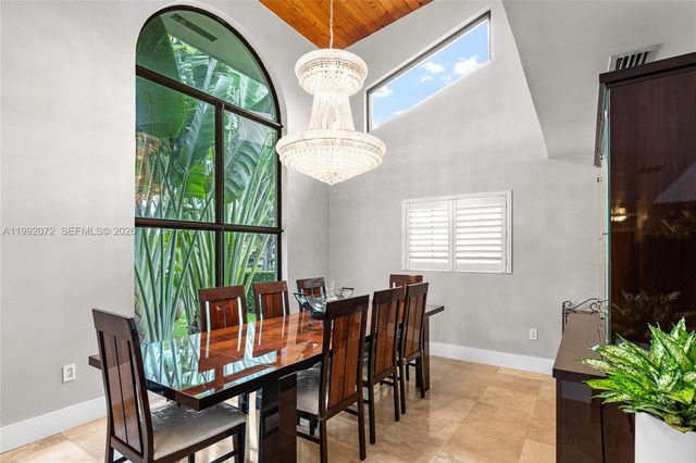 16214 NW 82nd Pl, Miami Lakes, FL 33016
