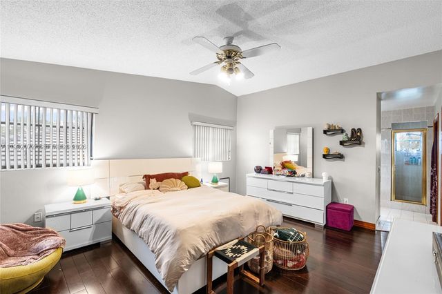 16214 NW 82nd Pl, Miami Lakes, FL 33016