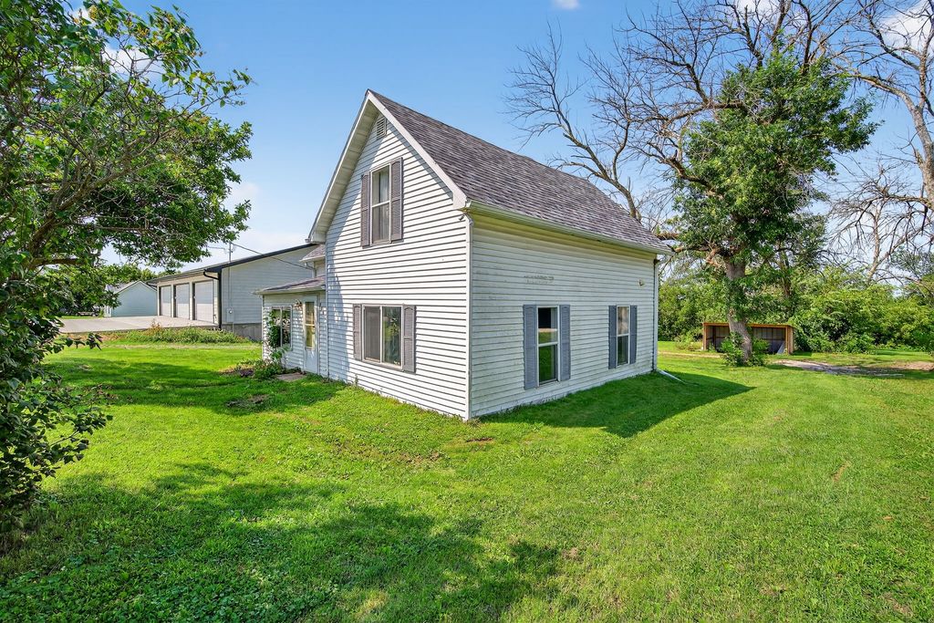 111 Main Street, New Virginia, IA 50210